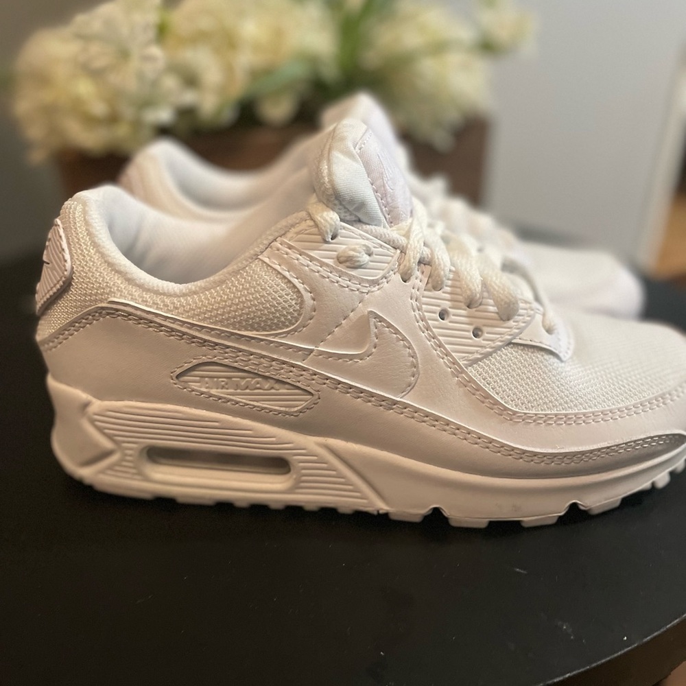 Nike Air Max 90. Size 6 Women’s. White. Brand new.